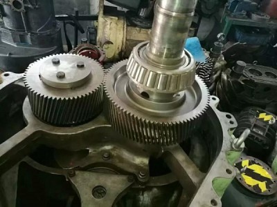 
随着使用年限增加，空压机机头问题浮出水面