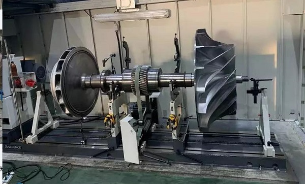 阿特拉斯·科普柯跨界当医生了？