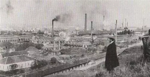 什么叫质量？清代钢轨，110年前制造仍在使用！专家：每一根都是文物