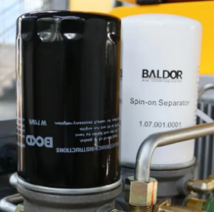 喷油螺杆空压机易耗件的维保